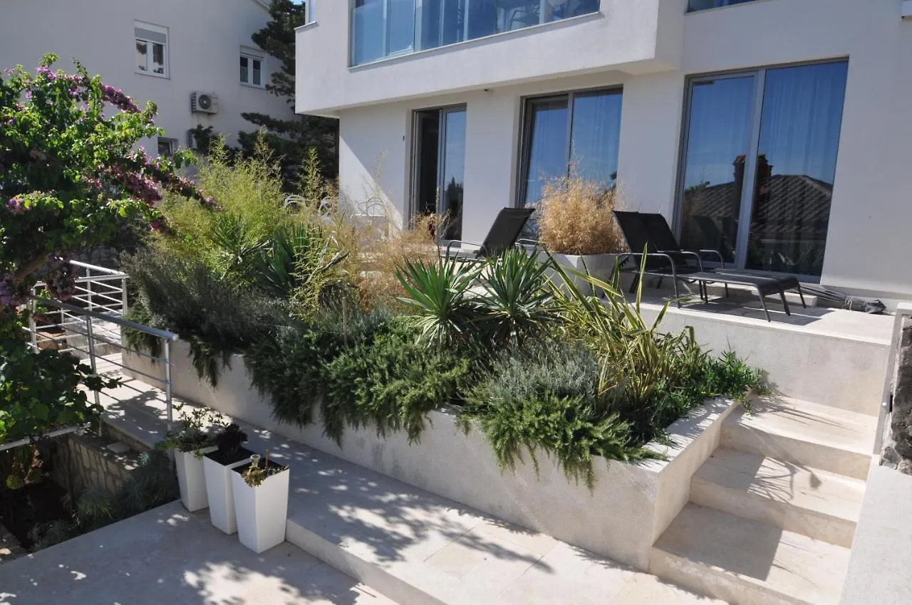 Design Apartments 3&4 Croatia